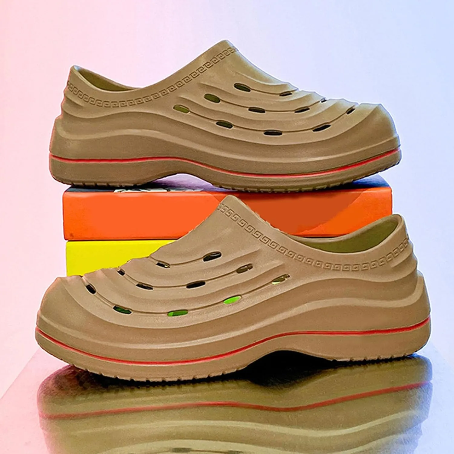Chef Shoes Non Slip Clogs Work Shoes Breathable Soft Sole Not Tiring Wear Beach Driving Mens Bathroom Slippers