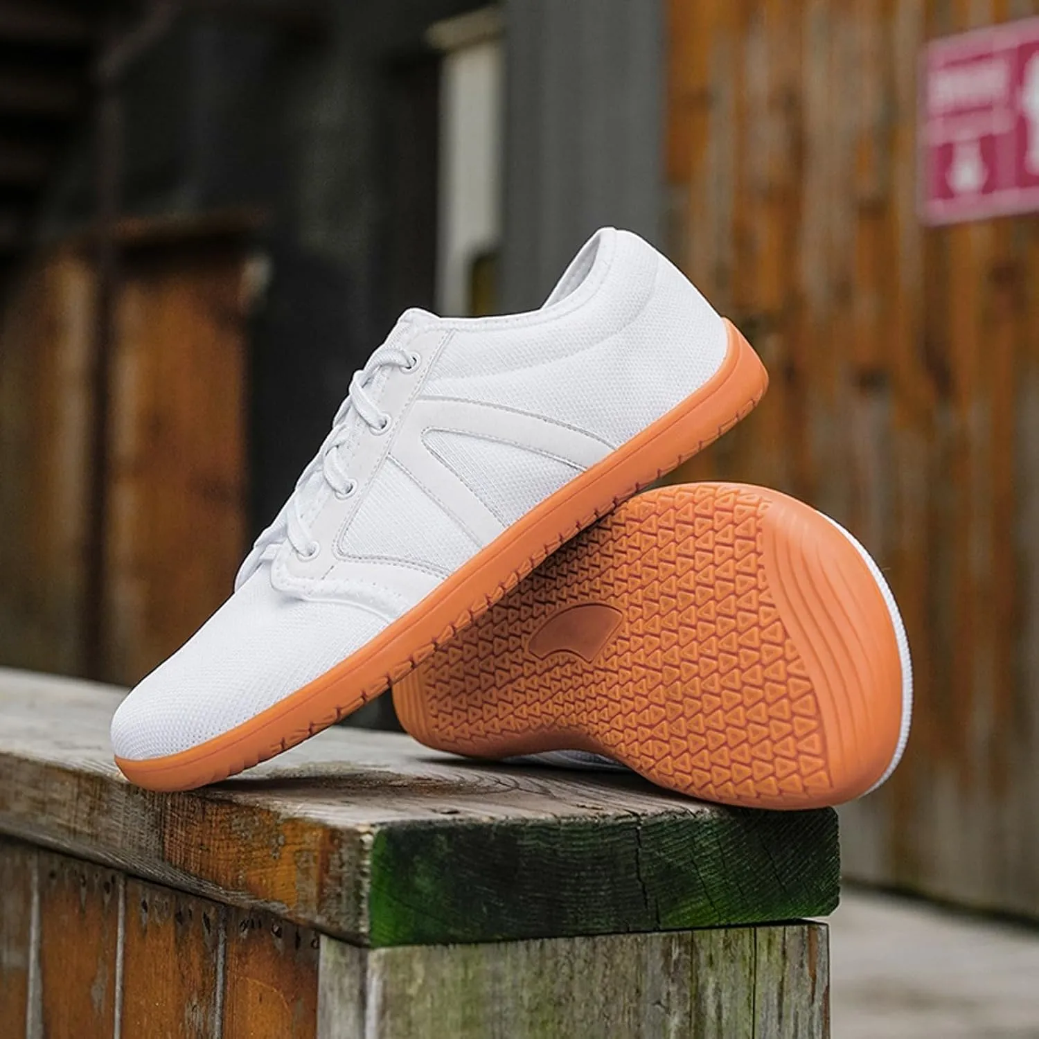 Men's Classic Casual Jogging Sneakers Lace Up Lightweight Breathable Fashion Sneaker Wide Walking Shoes for Men