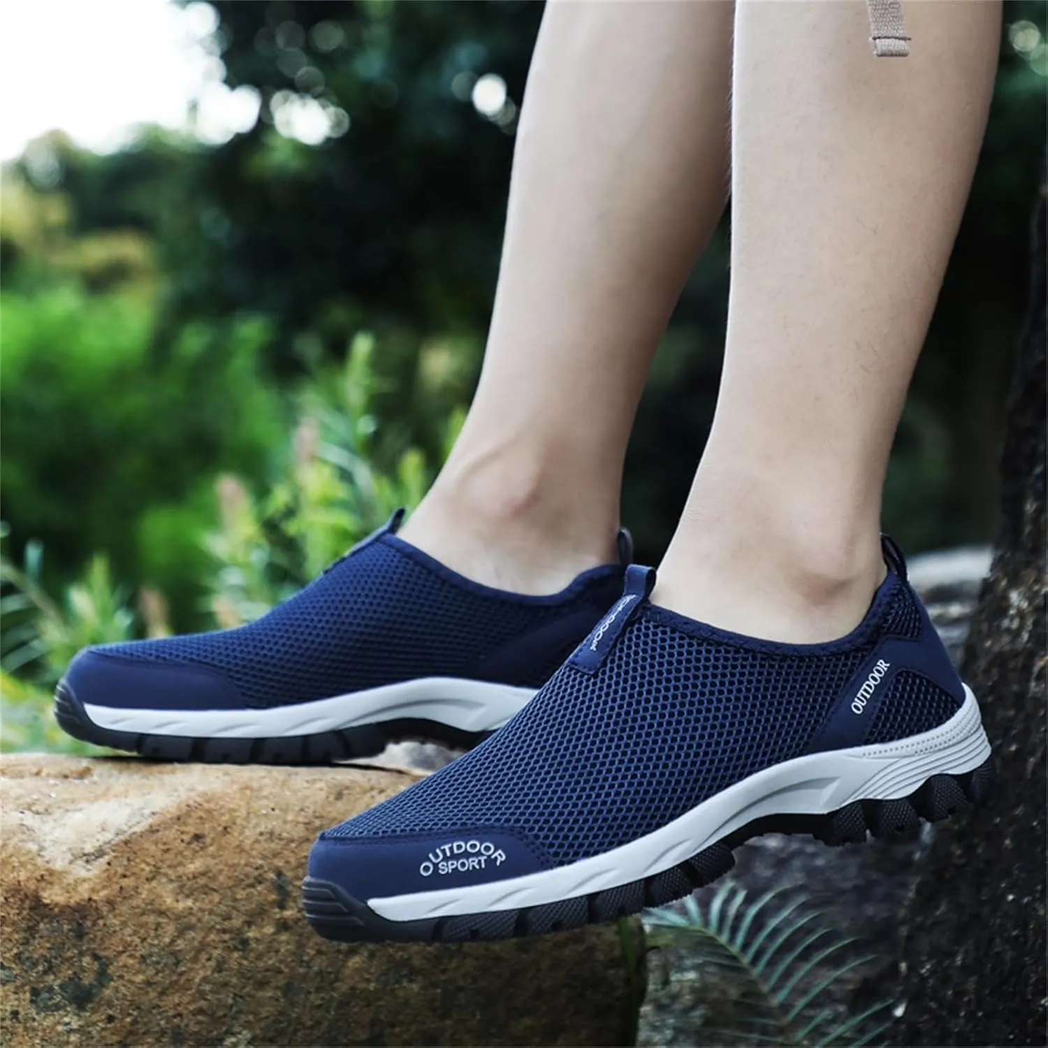 Men's Fashion Sneakers Fashion Spring and Summer Men Sports Shoes Flat Bottom Non Slip Outdoor Hiking Shoes Mesh