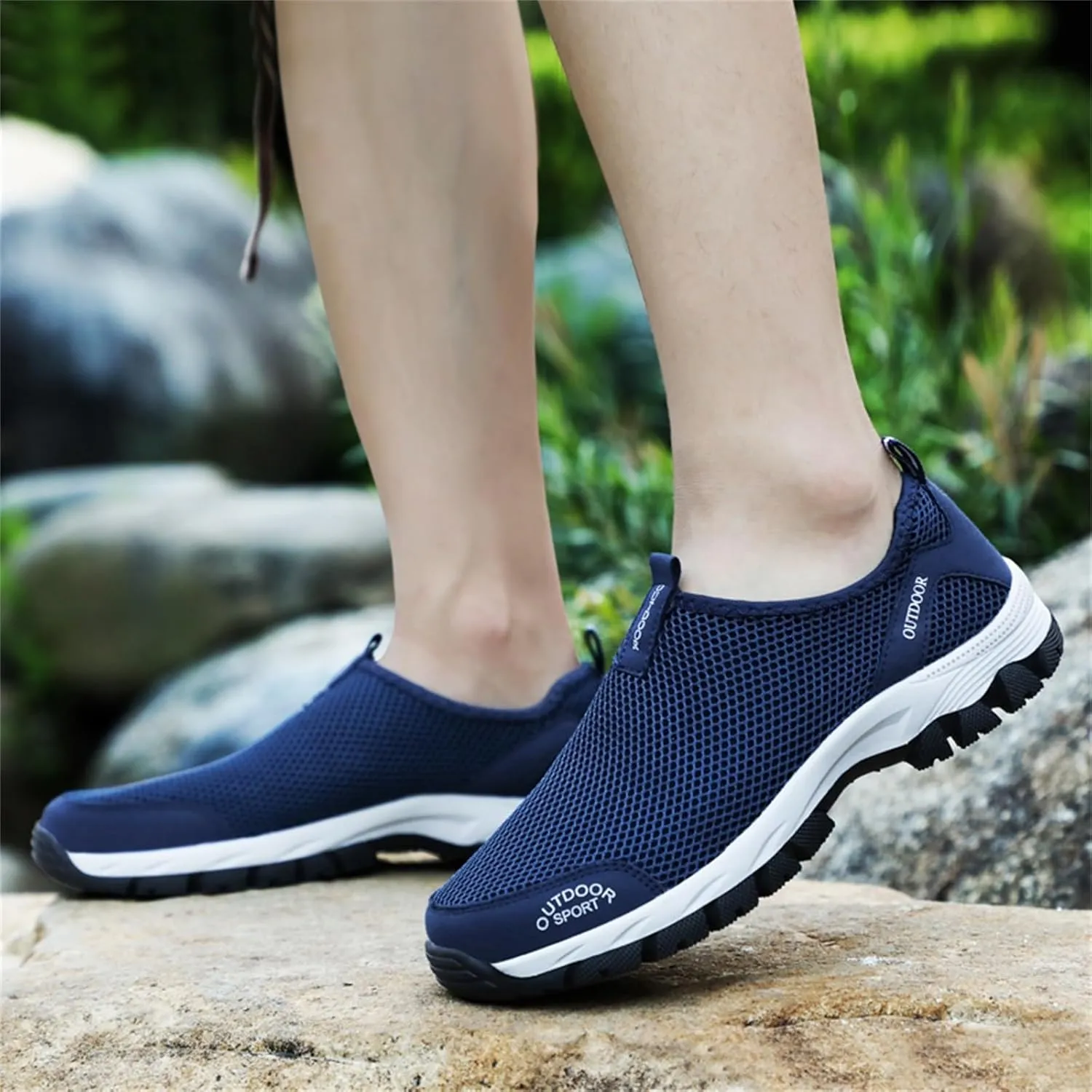 Men's Fashion Sneakers Fashion Spring and Summer Men Sports Shoes Flat Bottom Non Slip Outdoor Hiking Shoes Mesh