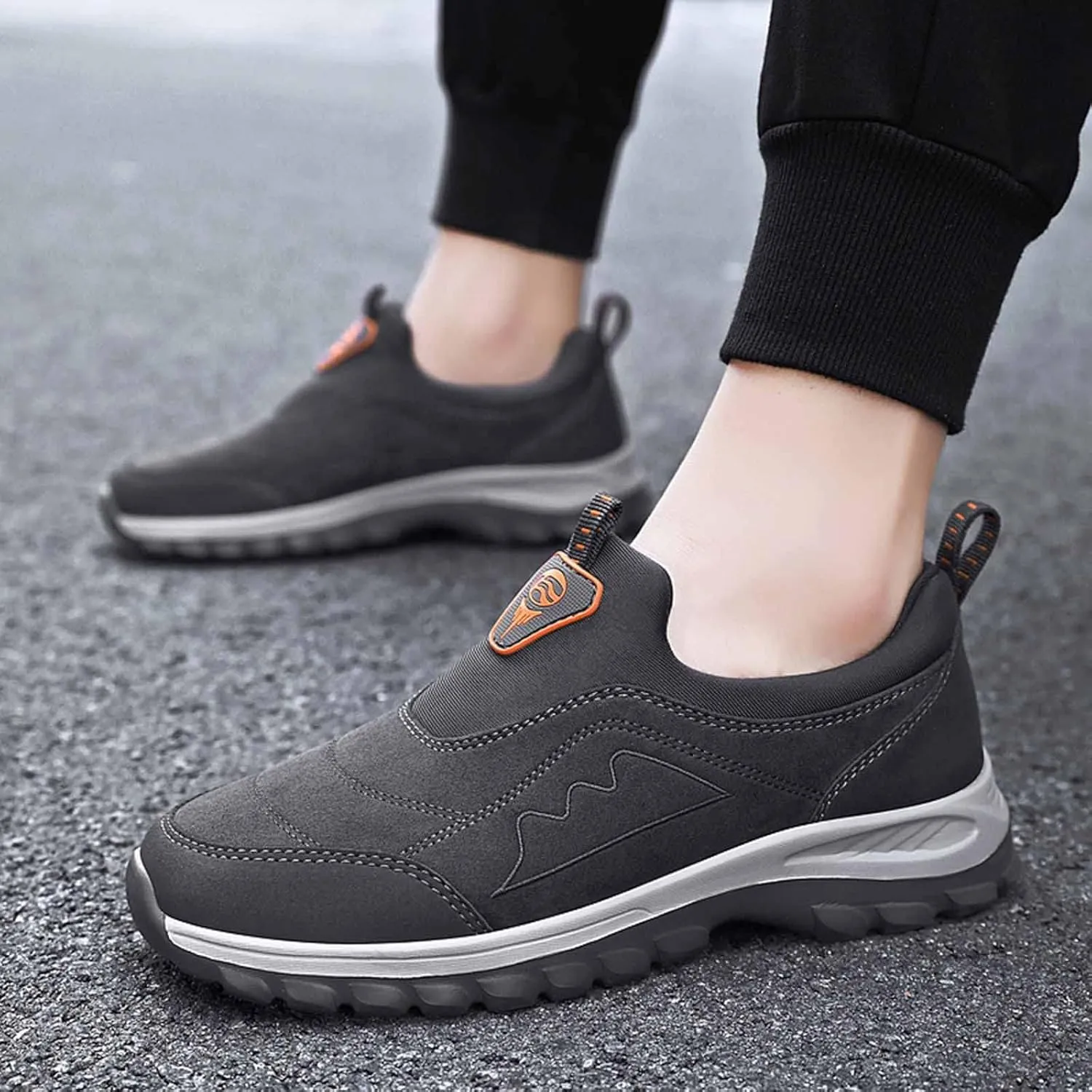 Men's Sneakers Couple Men's and Winter New Warm Elderly Non Slip Slip On Walking Shoes Fashion Lightweight Casual Shoes