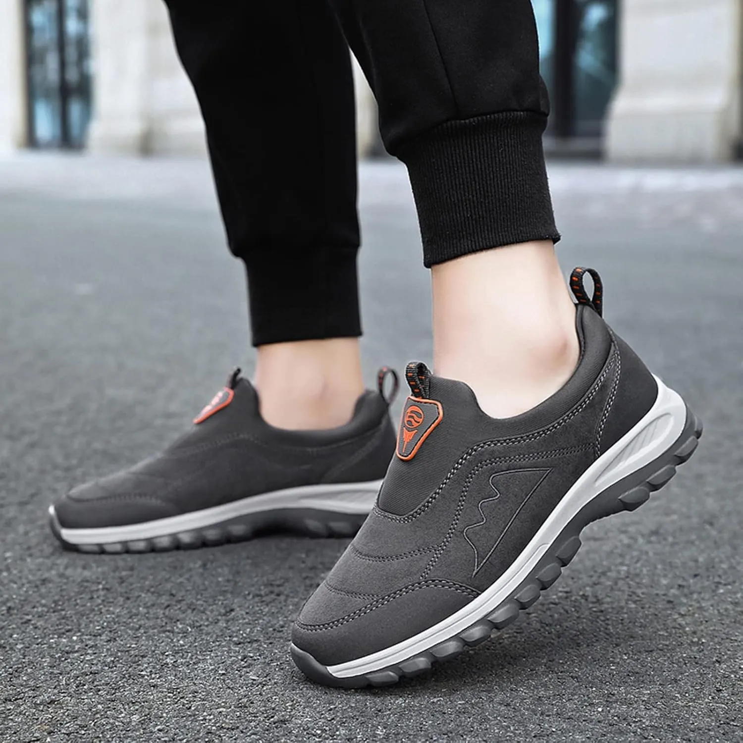Men's Sneakers Couple Men's and Winter New Warm Elderly Non Slip Slip On Walking Shoes Fashion Lightweight Casual Shoes