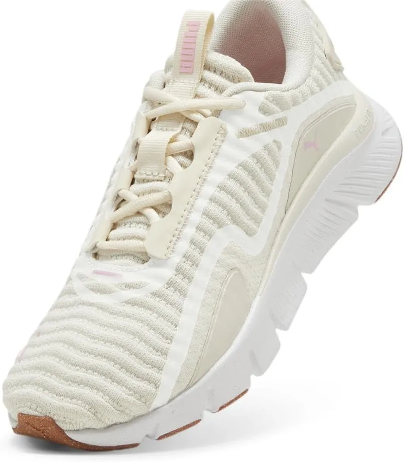 PUMA Women's Flexfocus Lite Better Knit Cross Training Shoes, Rose Quartz-Whisp of Pink, 7.5