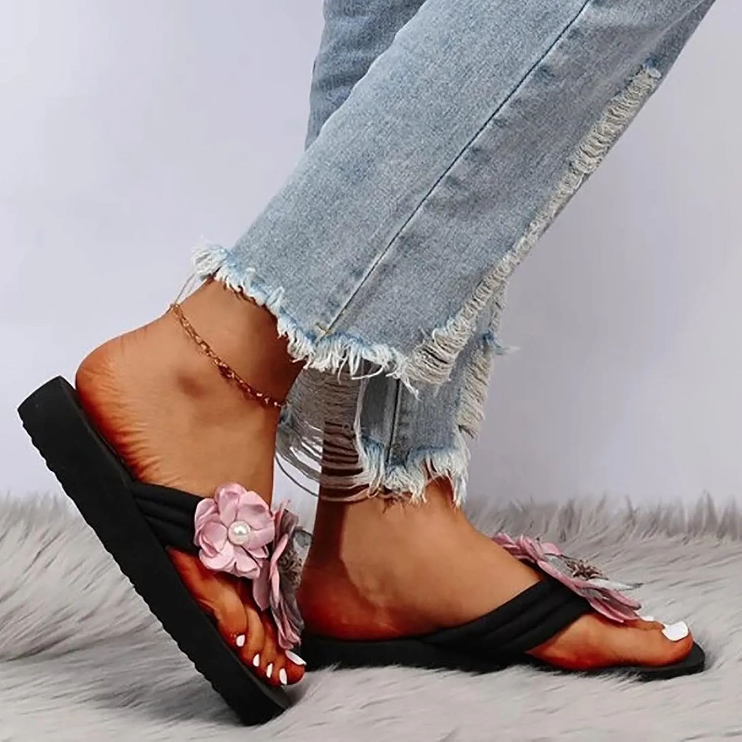 Sandals for Women 2025 Wide Feet Woman Flat Sandals Flip Flops for Women Shower Sandal Casual Everyday Wear Women's Dressy Flat Sandal