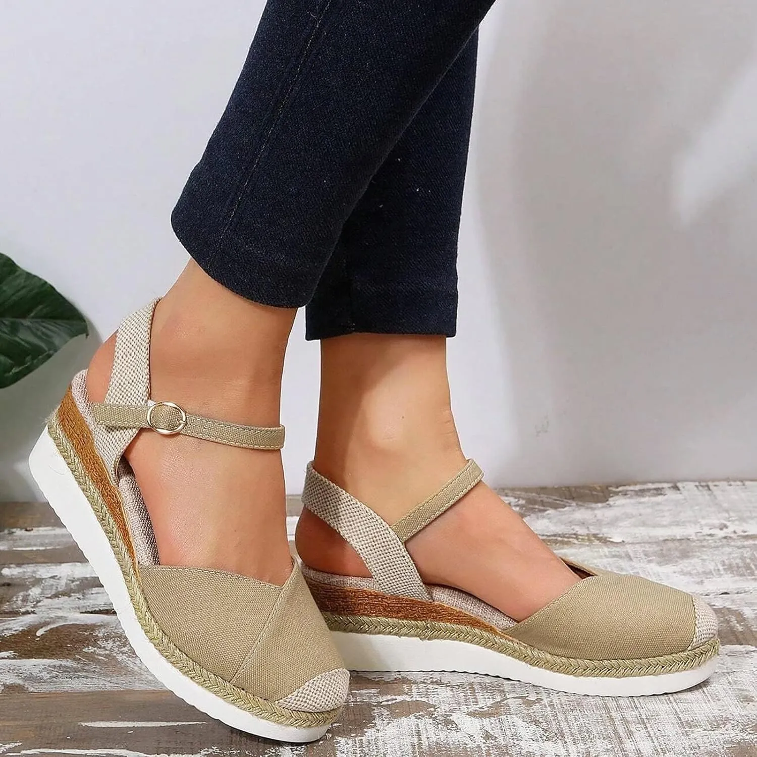 Sandals for Women Closed Toe Crisscross Elastic Ankle Strap Platform Espadrille Wedge Sandals Adjustable Buckle Flat Slide Sandals Canvas Wedge Sandals