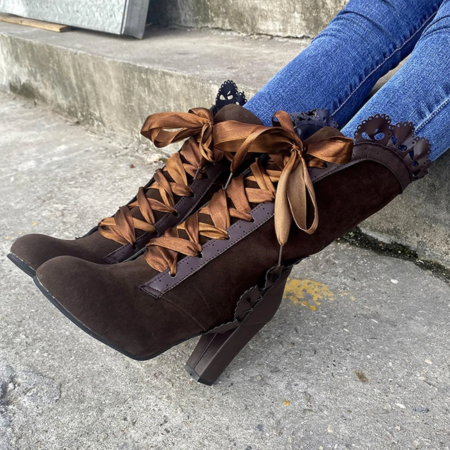 Victorian Boots for Women - Casual Lace Up Renaissance Mid Heels Vintage Halloween Cosplay Witch Shoes