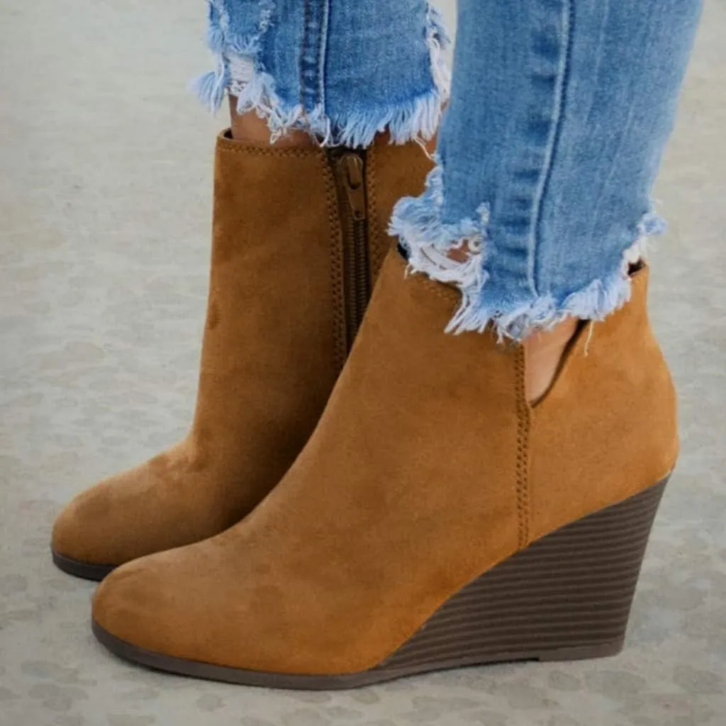 Wedge Booties for Women Dressy,Comfy Closed Toe Ankle Boots with Zipper Vintage V Cutout Fall Boots Stacked Wedge Heel Shoes